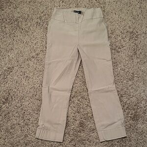 Women’s cropped/ capri dress pants